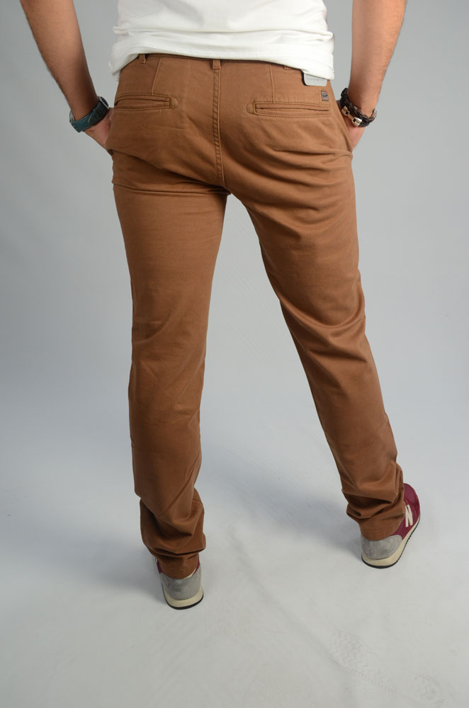 PANTALON WRANGLER CHINO DASCHUND