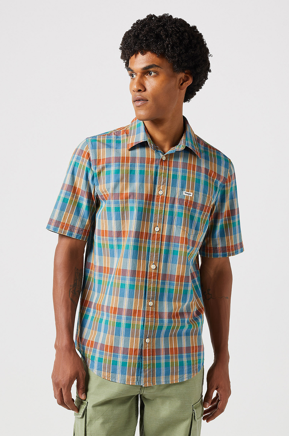 Camisa Wrangler Wrg Ss 1 Pkt Shirt Tan Madaras